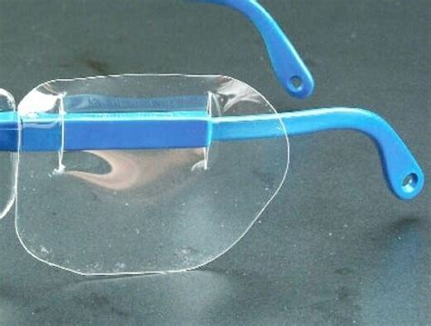 disposable side shields for glasses.